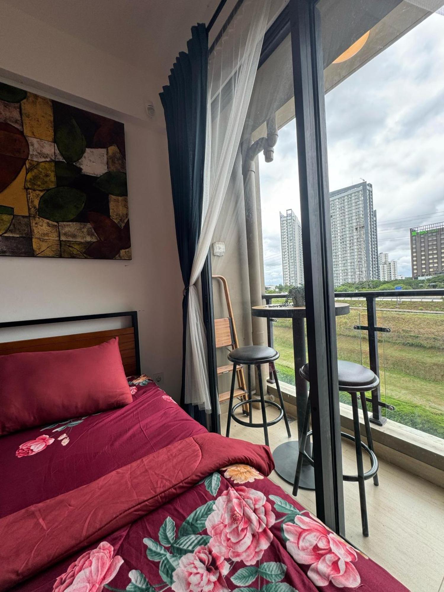 Stay N Cozy Apartemen Sky House Bsd By Sm Room Samporo Exteriér fotografie